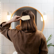 Load image into Gallery viewer, Curl Defining Hair Styling Brush