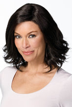 Load image into Gallery viewer, Jon Renau Wigs - Kelly (#5909)
