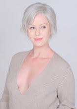 Load image into Gallery viewer, Clover Wig by Belle Tress