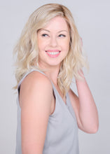 Load image into Gallery viewer, Dalgona 16 Inches Wig by Belle Tress
