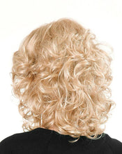 Load image into Gallery viewer, 560 Samantha by Wig Pro: Synthetic Wig WigUSA
