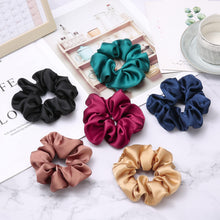 Load image into Gallery viewer, Silk Hair Ties Scrunchies Gift Set -6 Pack
