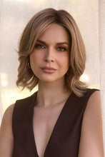 Load image into Gallery viewer, https://cdn.shopify.com/s/files/1/1025/3631/files/Amore-Farren-Sandy-Beige-Blond-R-Front1.jpg?v=1774639309
