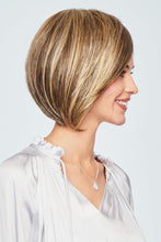 Load image into Gallery viewer, Simply Charming Bob Tru2Life Synthetic Layered Bob Wig Average
