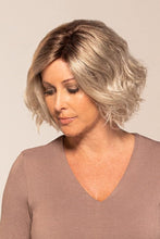 Load image into Gallery viewer, Jon Renau Wigs - Quinn (#5902)
