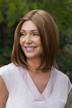 Load image into Gallery viewer, Jon Renau Wigs - Clementine (#6014)
