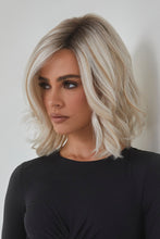 Load image into Gallery viewer, Vero by Rene of Paris Wigs
