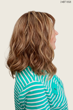 Load image into Gallery viewer, Maeve Wig by Jon Renau | Heat Friendly Synthetic Hair | Average Cap
