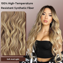 Load image into Gallery viewer, Ombre Blonde Wavy WIg with Middle Part
