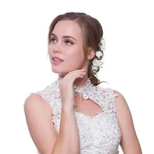 Load image into Gallery viewer, aesthetic rattan flower vine crown tiara hair accessory
