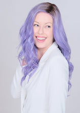 Load image into Gallery viewer, Dalgona 23 / Dalgona 23 Balayage Wig by Belle Tress
