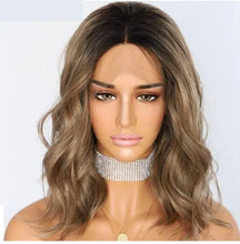 Load image into Gallery viewer, dorothy heat resistant ombre bob
