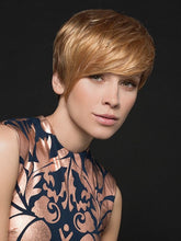 Load image into Gallery viewer, Point | Perucci | Synthetic Wig Ellen Wille
