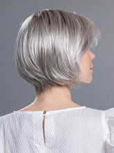 Load image into Gallery viewer, French | Changes Collection | Synthetic Wig Ellen Wille
