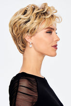 Load image into Gallery viewer, Hairdo Wigs - Chic Wavy Jane

