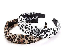 Load image into Gallery viewer, high fashion cheetah print head band hair 4 pcs accessory set
