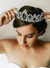 Load image into Gallery viewer, princess headpiece crystal tiara crown
