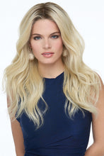 Load image into Gallery viewer, Raquel Welch Wigs - Statement Style Petite
