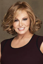 Load image into Gallery viewer, Raquel Welch Wigs - Upstage - Petite
