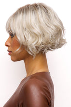 Load image into Gallery viewer, Rene of Paris Wigs - Fenix (#2406)
