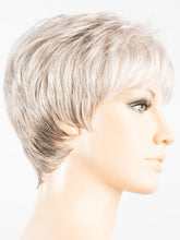 Load image into Gallery viewer, Debbie | Perucci | Synthetic Wig Ellen Wille
