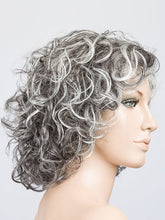 Load image into Gallery viewer, Loop | Changes Collection | Synthetic Wig Ellen Wille
