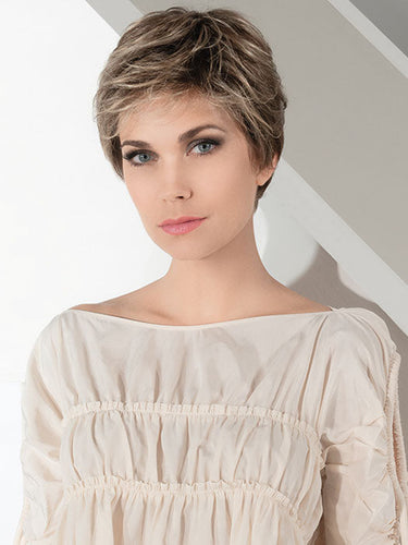 Posh | Hair Society | Synthetic Wig Ellen Wille