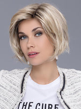 Load image into Gallery viewer, French | Changes Collection | Synthetic Wig Ellen Wille
