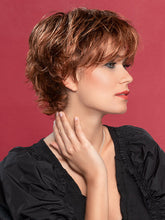 Load image into Gallery viewer, Open | Perucci | Synthetic Wig Ellen Wille
