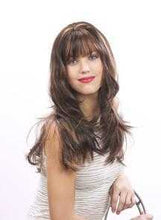 Load image into Gallery viewer, Linda B Synthetic Wig New Look Wigs
