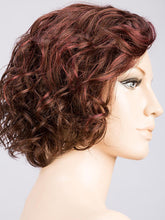 Load image into Gallery viewer, Turn | Changes Collection | Synthetic Wig Ellen Wille
